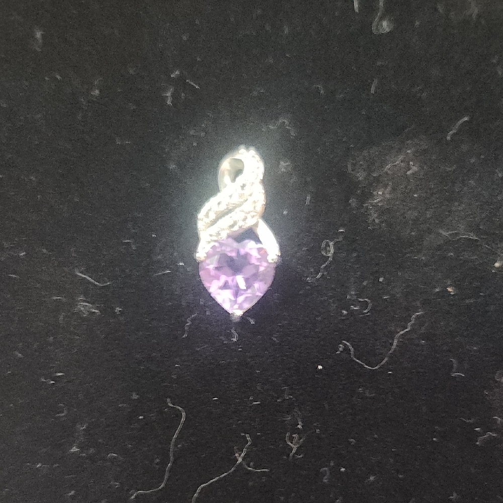 Elegant Amythest And Diamond Sterling Silver Classy Gorgeous Heart Pendant